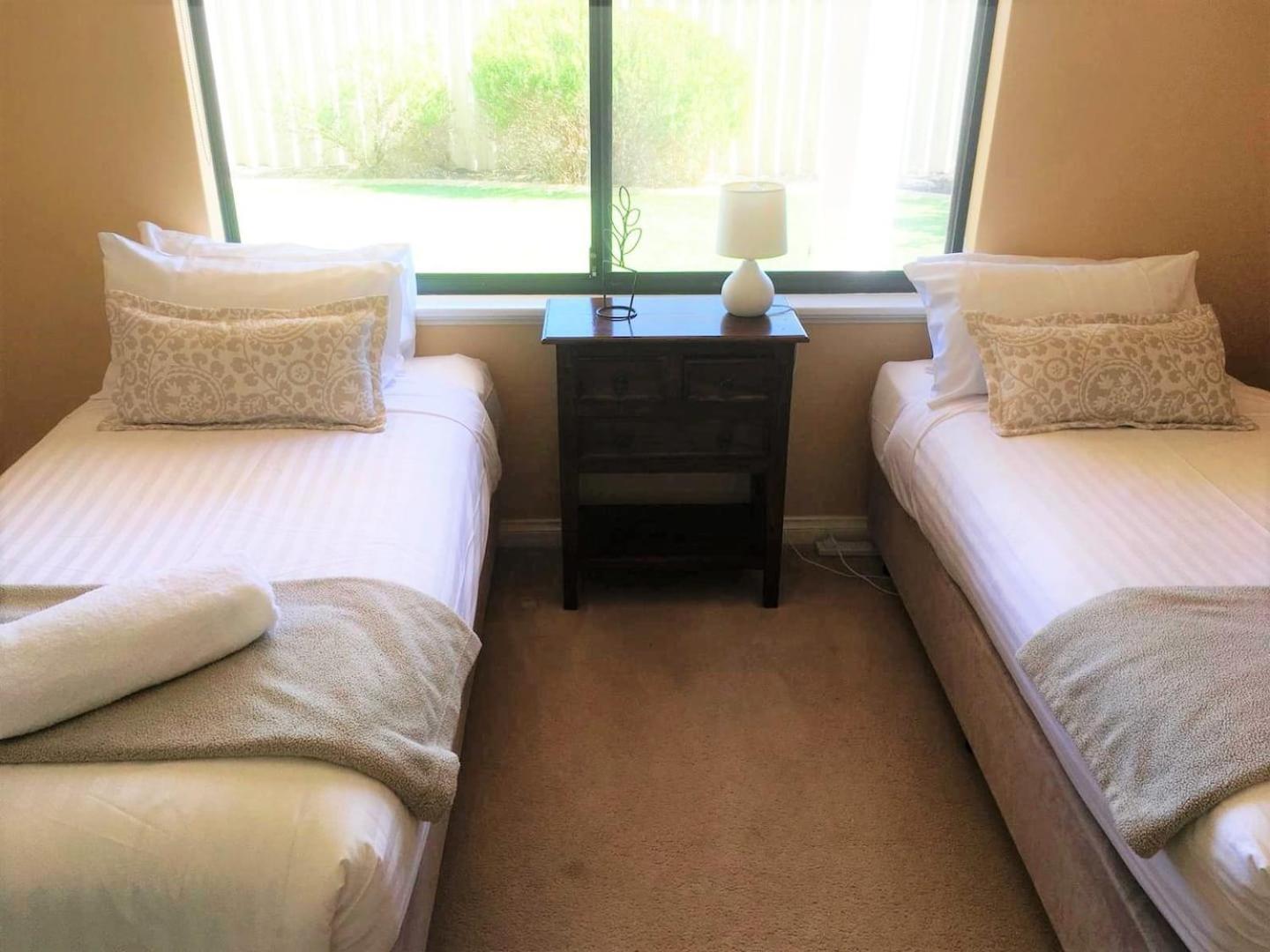 Rancho Relaxo - Great For Longer Stays! Free Wifi Scarborough Екстер'єр фото